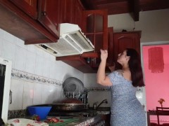 Carla Farting While Cooking Dinner! So Bubbly!