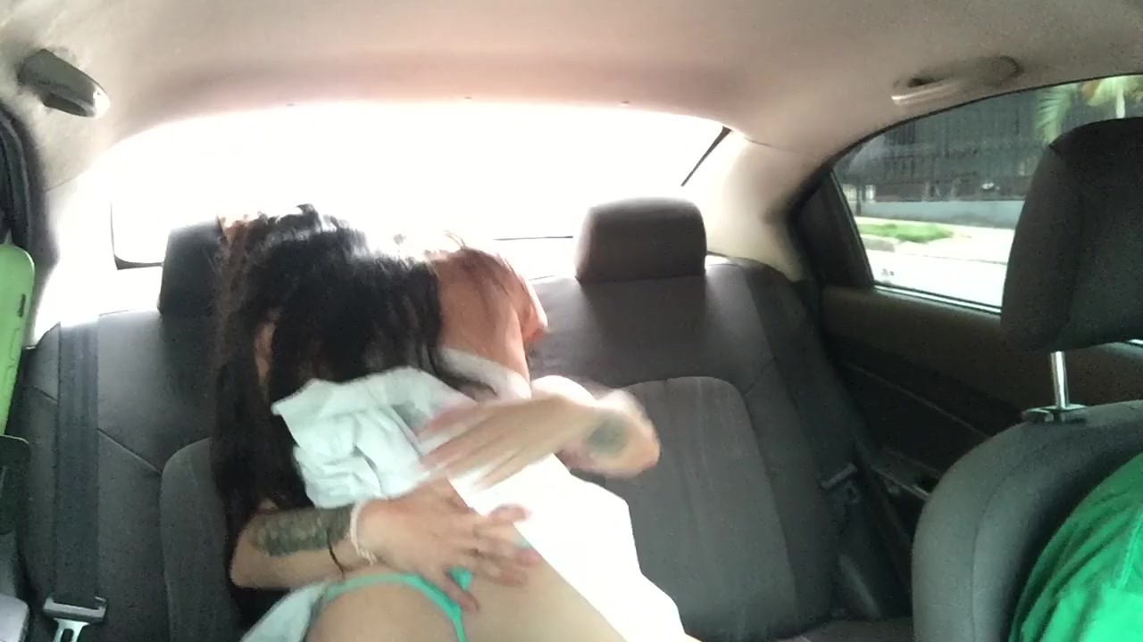 車  sex エッチな友達にあえて帰りの車の中でセックスしてもらいます。 - Pornhub.com