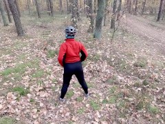 On a bike ride I need to piss, I take a shortcut in the forest and take off my pants