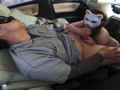 旦那がいない間に全裸で中出しカーセックス - Screenshot 10 of 16 - Car Sex