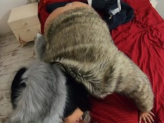 Preview-MilfyCalla- Masturbating while wearing fur coat and shiny high heels 205