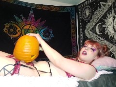 Gocktober: Zoie White Fucks A Pumpkin