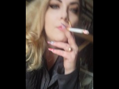 Long ass ash - Screenshot 1 of 16 - Smoking