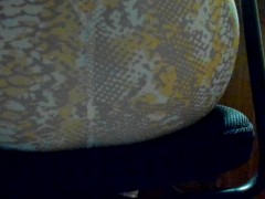 お腹ゆるゆる腹痛我慢しながらぶりぶり連発おなら。 - Screenshot 6 of 16 - おなら