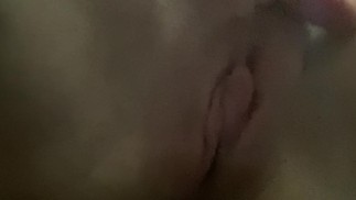 Zoomed wet virgin pussy fingering.