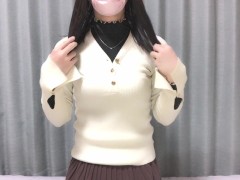 【男の娘】萌え袖セーターとミニスカートでM字開脚オナニー - Screenshot 1 of 16 - Crossdresser