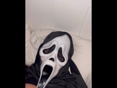 Ghostface made me sCREAM - Screenshot 13 of 16 - Halloween