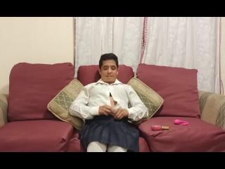 Intento Meterme un Vibrador y Fallo Pero Termino Corriendome Encima