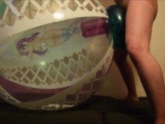 Balloon fuck and cum - Screenshot 2 of 16 - Balloon