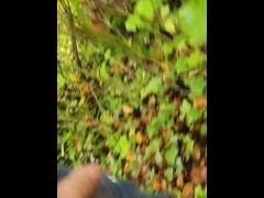 Pissing outside - Screenshot 8 of 16 - Pissing