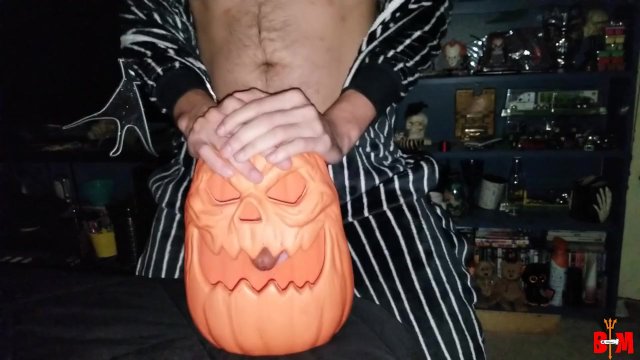Wearing a Jack skeleton onesie, and fucking my jack-o-lantern sextoy! Happy Halloween 2024
