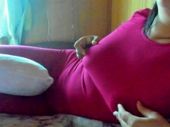 触り方や感じ方を解説して乳首オナニーしながら枕オナニー。全身タイツ越しのオナニーに興奮してイッたあともクリコキ。 - Screenshot 9 of 16 - 巨乳