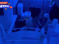 Лучшие друзья закрылись в ванной во время вечеринки - Screenshot 4 of 16 - Big Tits