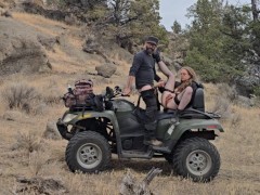 SEXUAL INTERCOURSE WHILE OUT ADVENTURING - Screenshot 6 of 16 - Missionary
