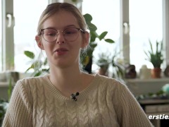Ersties - Ein Tag mit Partymaus Ally, der mit einem Höhepunkt endet - Screenshot 4 of 16 - Amateur