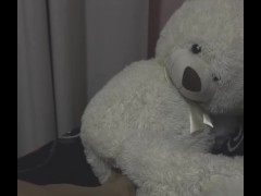 Foot and sexy toes play