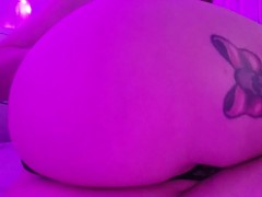 Serving up relaxed feels.