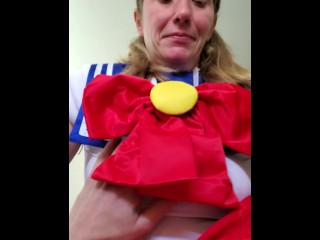  milf - does does Sailor Moon Cosplay