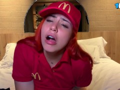 VIDEO ENCONTRADO EN CELULAR DE EMPLEADA DE MCDONALD´S MASTRUBÁNDOSE