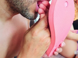 人字拖恋足、吮吸脚趾、恋物癖