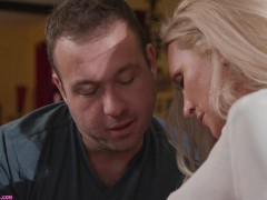 FAMILY XXX - Stepmom Alexis Malone Has More Secrets Deep Inside - Screenshot 2 of 16 - Step Mom