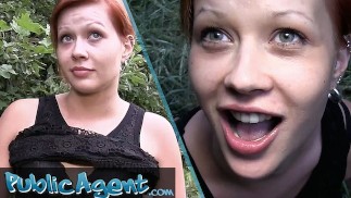 Public Agent - 28 Jahre altes Mädchen von nebenan echte echte tschechische Amateur-Bardame draußen gefickt