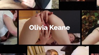 Britisches Schulmädchen gibt Footjob J.O.I