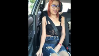 Я подстрекаю водителя платформы заняться сексом, и он возбуждается