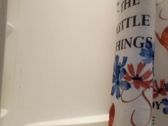 Fat Guy jerking off in the shower