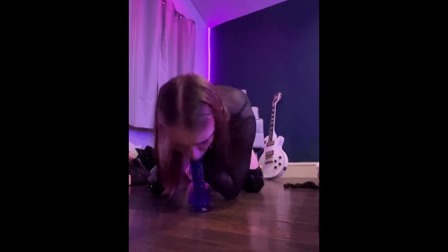Skinny Trans Goth Girl Rides And Sucks Toys Wearing Thigh Highs