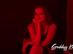 Ты верный пес Богини Ренаты Фокс и ты так счастлив служить ей - Screenshot 3 of 16 - Pet Play