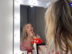 У моей мачехи доброе сердце и сочная задница - Screenshot 2 of 16 - Tits Job