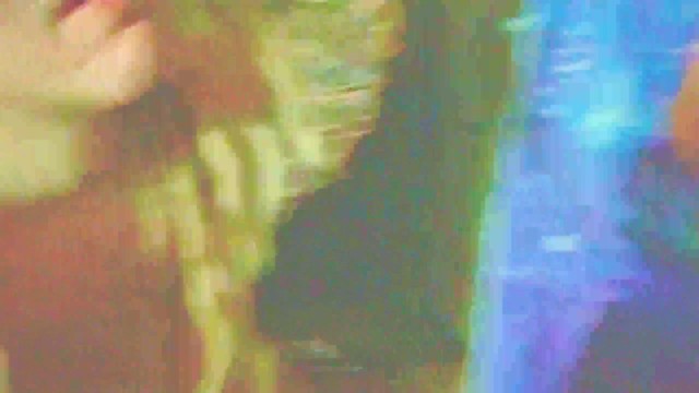 第一次！青少年做爱并给予第一次口活，他掉落了最大的奶油派 RAW。