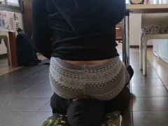 Fullweight facesitting - Screenshot 4 of 16 - Mistress