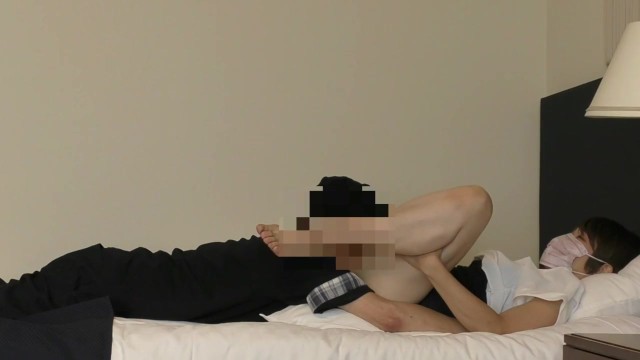 無修正　不倫カップル、フェラ好き彼女の濃厚主観フェラ♡生中出しセックス　日本人 カップル 素人 騎乗位