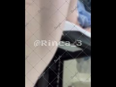 水色ドレスお漏らし - Screenshot 1 of 16 - おしっこ