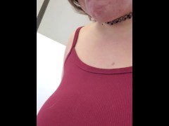 Quick piss! - Screenshot 3 of 16 - Girls Peeing