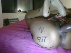 20 MINUTE CUCKOLD VIDEO BIG DICK BBC BROWN SKIN - Screenshot 15 of 16 - Ebony