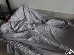 Разбудила утренним минетом - Screenshot 1 of 16 - Bed