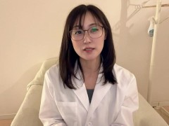 Dr.ゆかろんの美膣マッサージの実演！最高に整った膣でディルド騎乗位！ - Screenshot 2 of 16 - 騎乗位