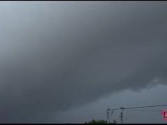 Férias quentes e molhadas com a loira gostosa flor Damiana