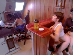 Me rompen el culo en mi primer anal hard core a escondidas de mi hermanastra.