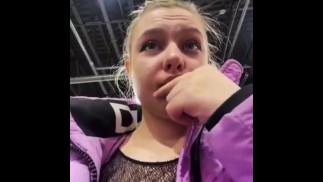 Public masturbate and vibrating pussy in locker room