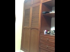 Hot girl sends me video showing her tits