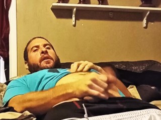 Быстрая дрочка и сперма