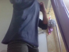 getting ready - Screenshot 5 of 16 - Amateur Undress