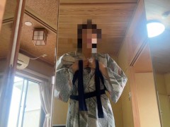 温泉旅館に来たらエッチな気分になって浴衣でヌードモデルになってみた変態 - Screenshot 6 of 16 - 浴衣