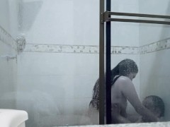 مربی باشگاه با یکی از کارآموزان زن در حمام باشگاه رابطه جنسی دارد🔥🇮🇷 11/16