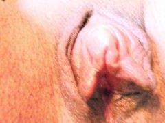 Pumped monster Clit - Screenshot 1 of 16 - Big Lips