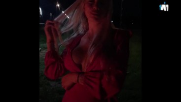 Отсосала член незнакомцу на пикнике